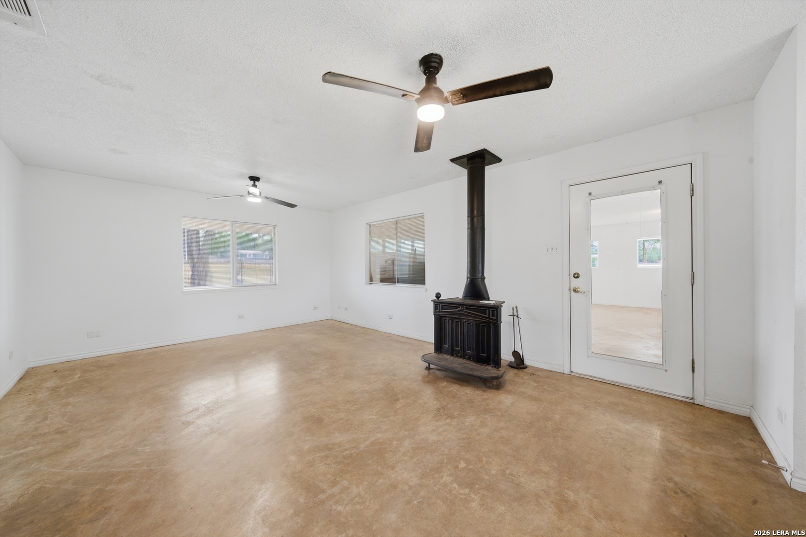 144 Oak Park Road Adkins, TX 78101 - Photo 11 of 25