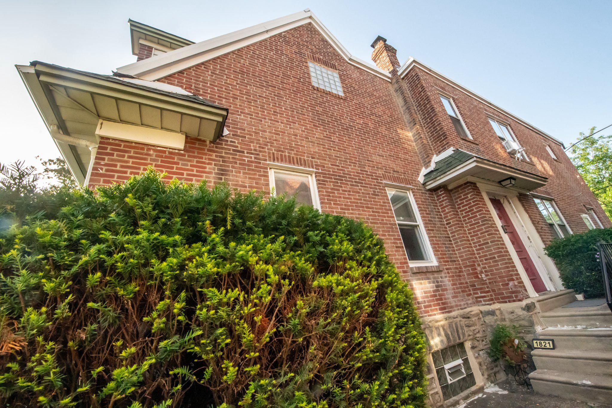 1821 Erlen Road Elkins Park, PA 19027 - Photo 3 of 36