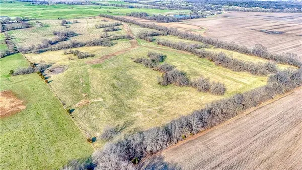 $105,500 | 17 Eagle Ridge, Warrensburg, MO 64093