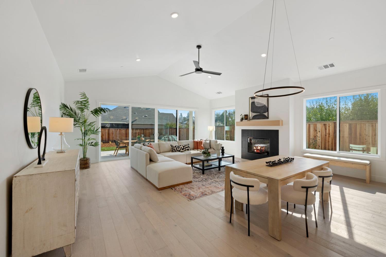 1510 Mission Avenue Carmichael, CA 95608 - Photo 22 of 60