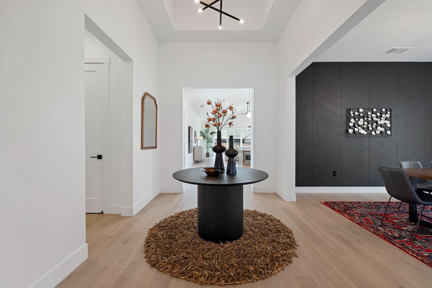 1510 Mission Avenue Carmichael, CA 95608 - Photo 9 of 60