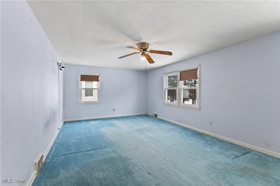 4486 College Road South Euclid, OH 44121 - Photo 18 of 33