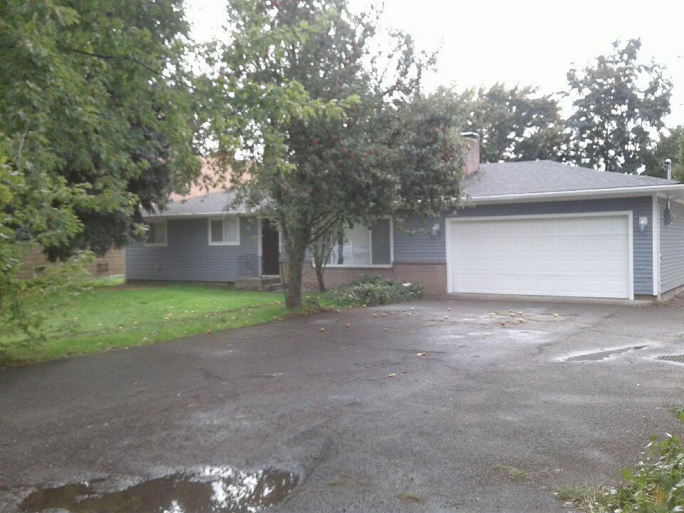 540 Midway Road Medford, OR 97501 - Photo 1 of 14 Primary Photo