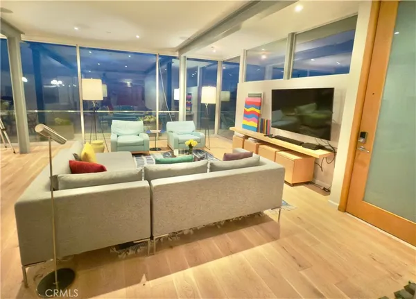 $18,000 | 31676 Seacove Drive, Laguna Beach, CA 92651