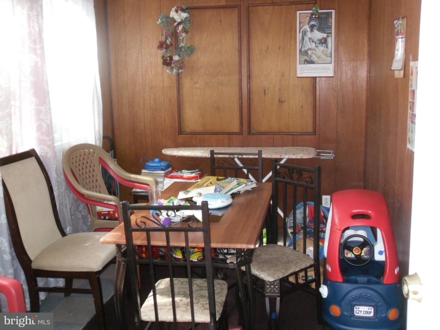 171 Marlborough Road Upper Darby, PA 19082 - Photo 2 of 22 Enclosed Porch