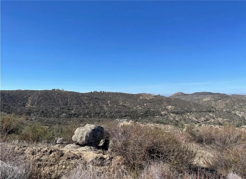 7 Martin Road Hemet, CA 92543 - Photo 12 of 15 a view of a mountain range with lush green forest