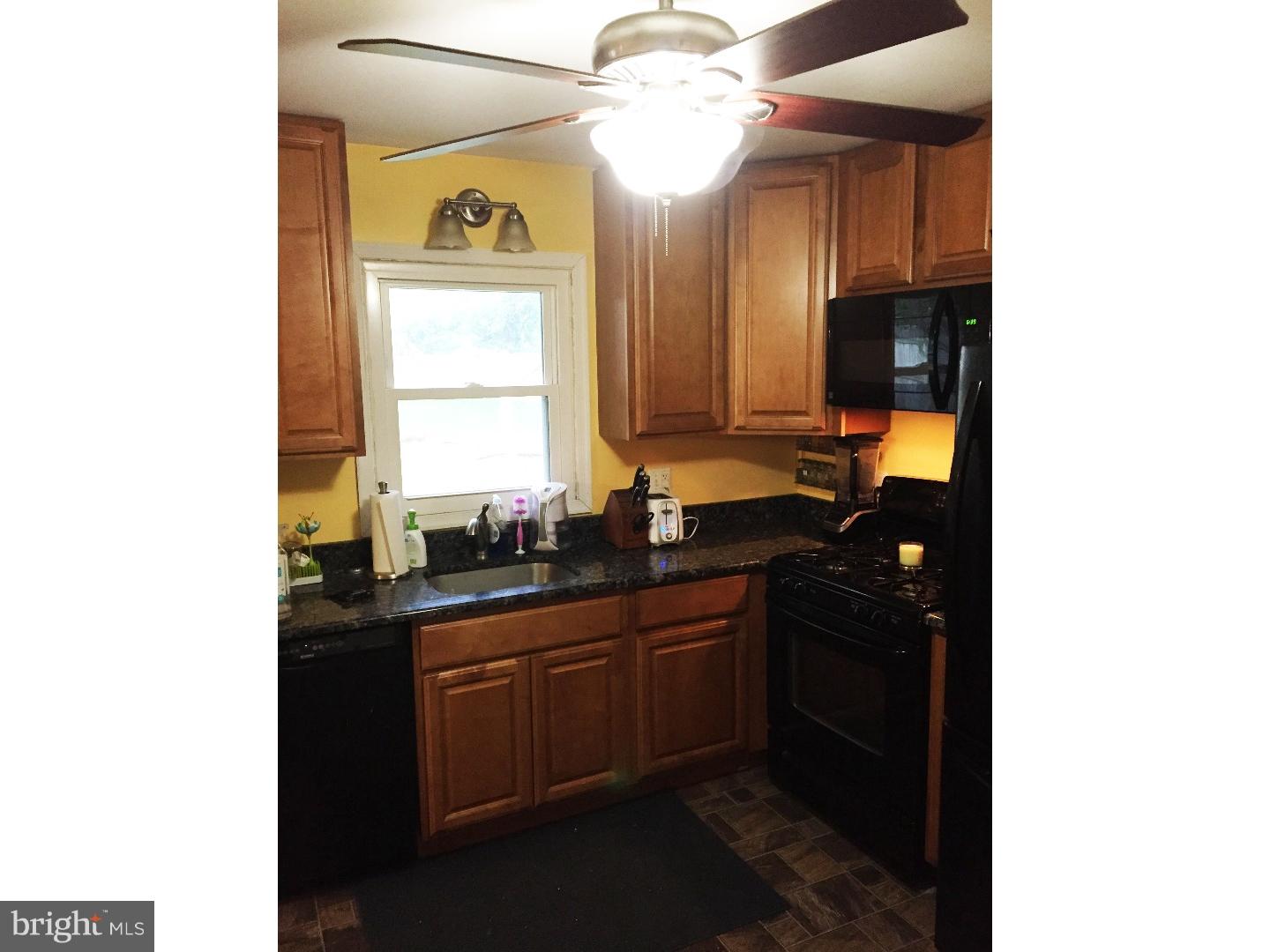 2108 Barr Road Wilmington, DE 19808 - Photo 14 of 15 Kitchen