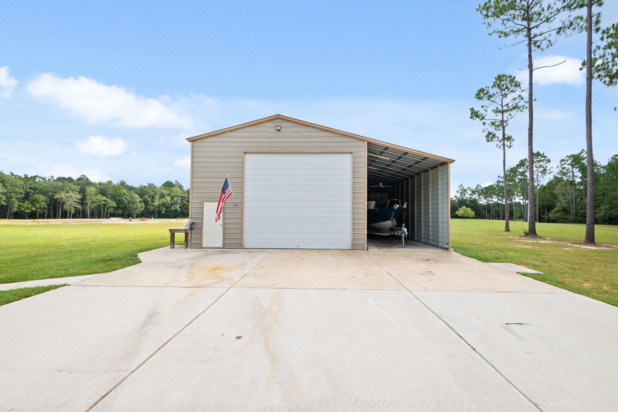 25867 Goat Cooper Road Robertsdale, AL 36567 - Photo 29 of 34 Garage