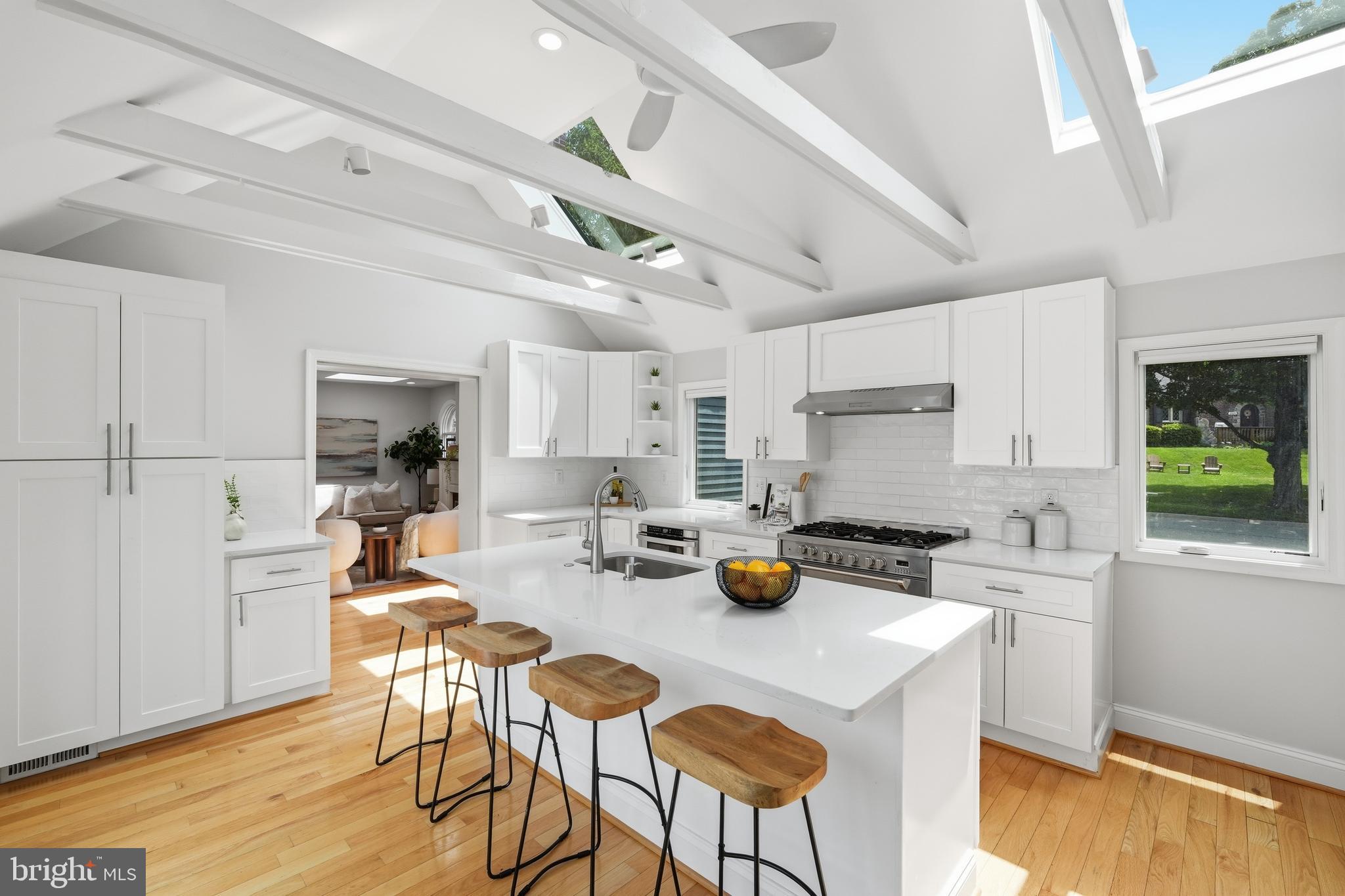 2023 Lansdowne Way Silver Spring, MD 20910 - Photo 2 of 22 Fabulous Chef's Kitchen