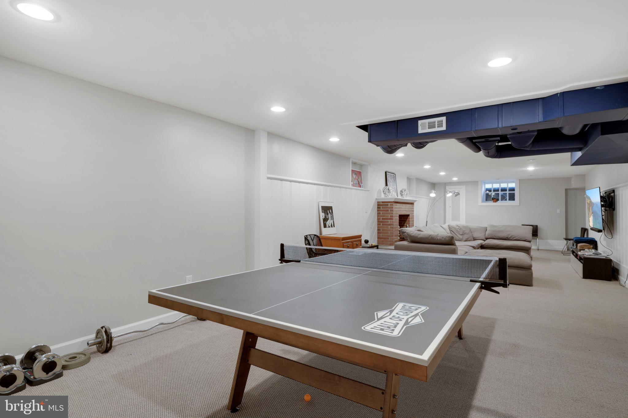 101 Wendover Road Baltimore, MD 21218 - Photo 35 of 45 Recreation Room