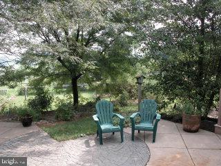 9 Strawberry Lane Lititz, PA 17543 - Photo 4 of 17