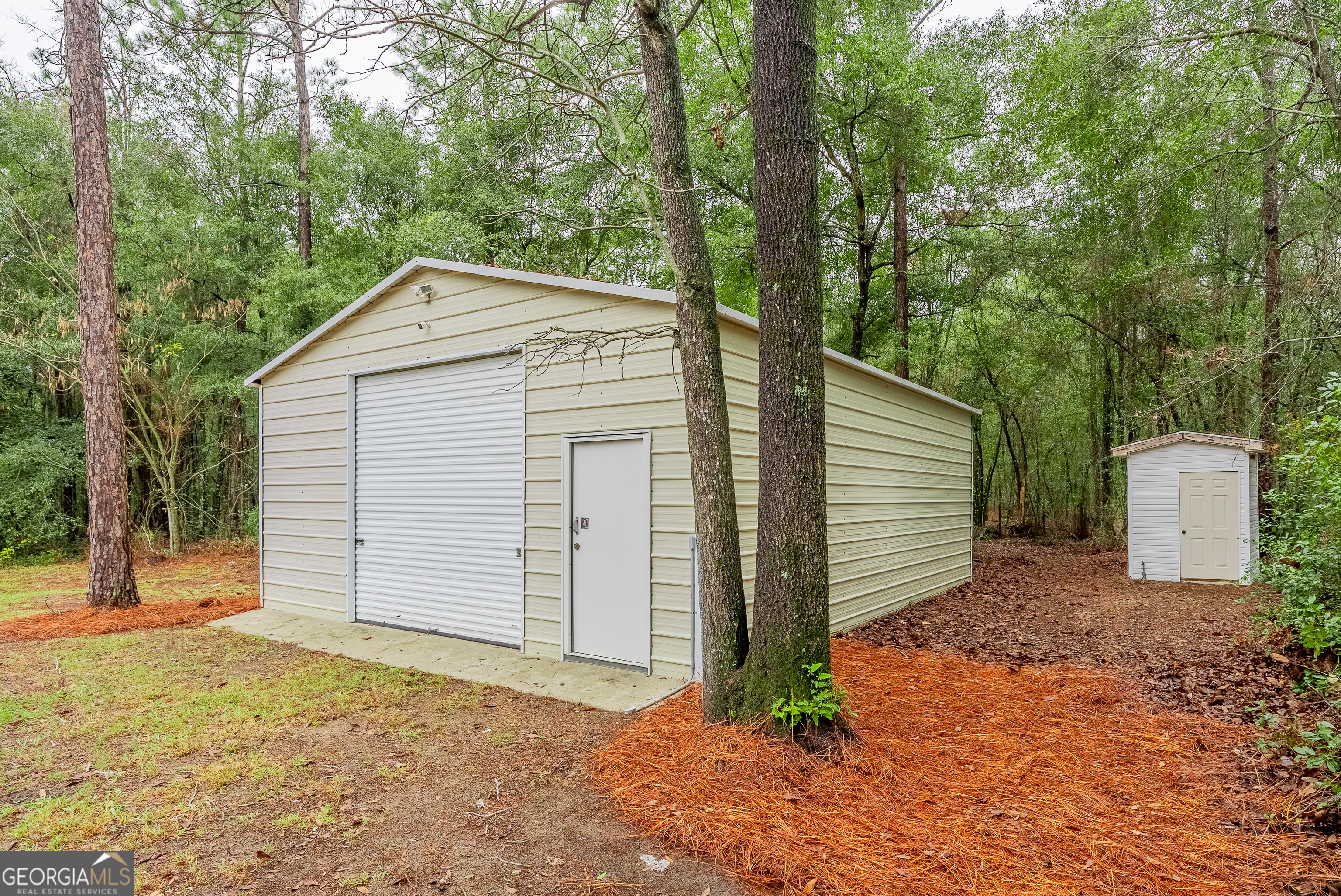 565 Killingsworth Road Jesup, GA 31545 - Photo 5 of 16