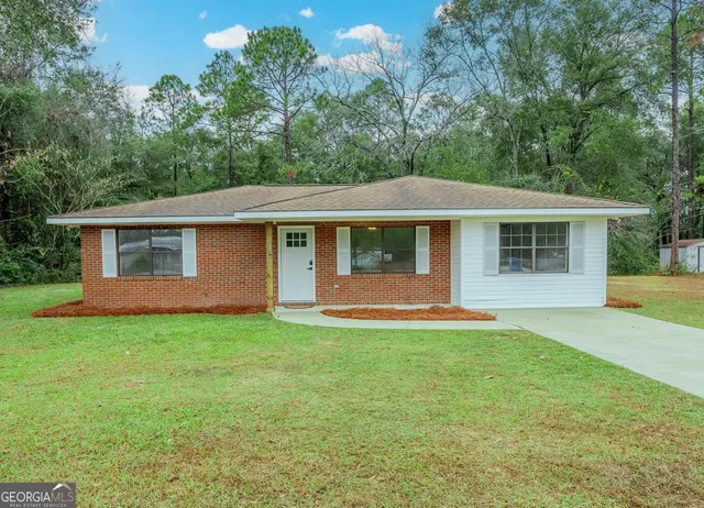 $199,900 | 565 Killingsworth Road, Jesup, GA 31545