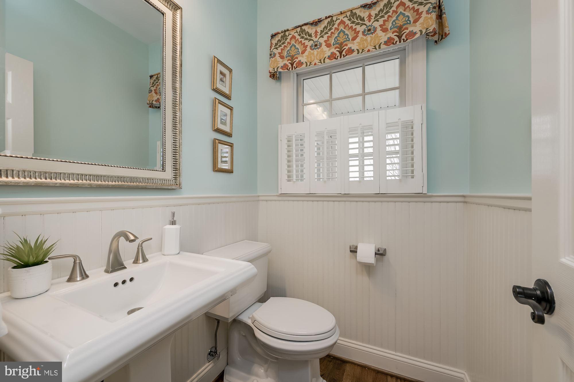 15505 Carrs Mill Road Woodbine, MD 21797 - Photo 26 of 60 Powder Room