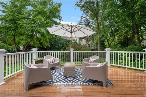 $1,550,000 | 1804 Elmwood Avenue, Wilmette, IL 60091