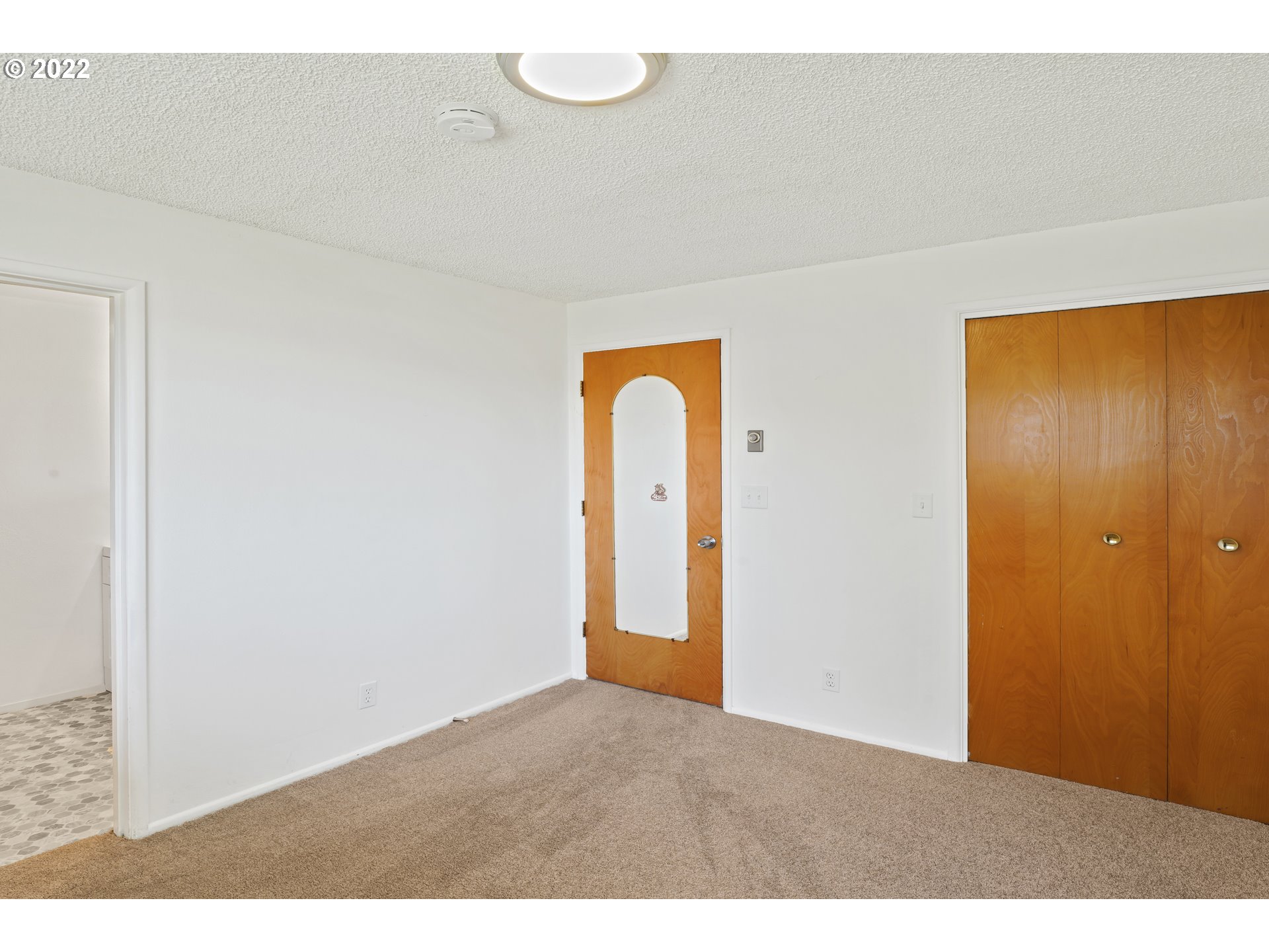 84926 Cloverdale Road Creswell, OR 97426 - Photo 24 of 31 a view of an empty room