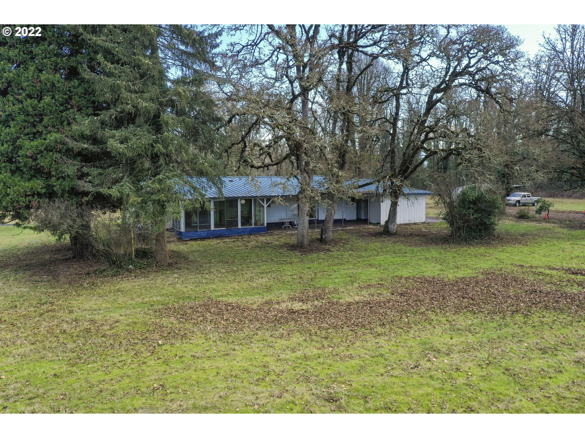 84926 Cloverdale Road Creswell, OR 97426 - Photo 29 of 31