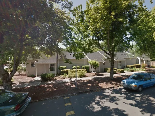 $750 | 615 West Heintz Street, Unit 50, Molalla, OR 97038