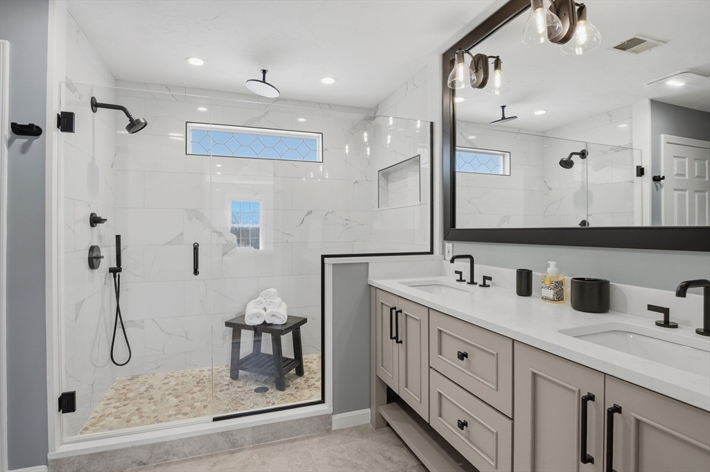 12 Riffles Lane Hudson, MA 01749 - Photo 22 of 39