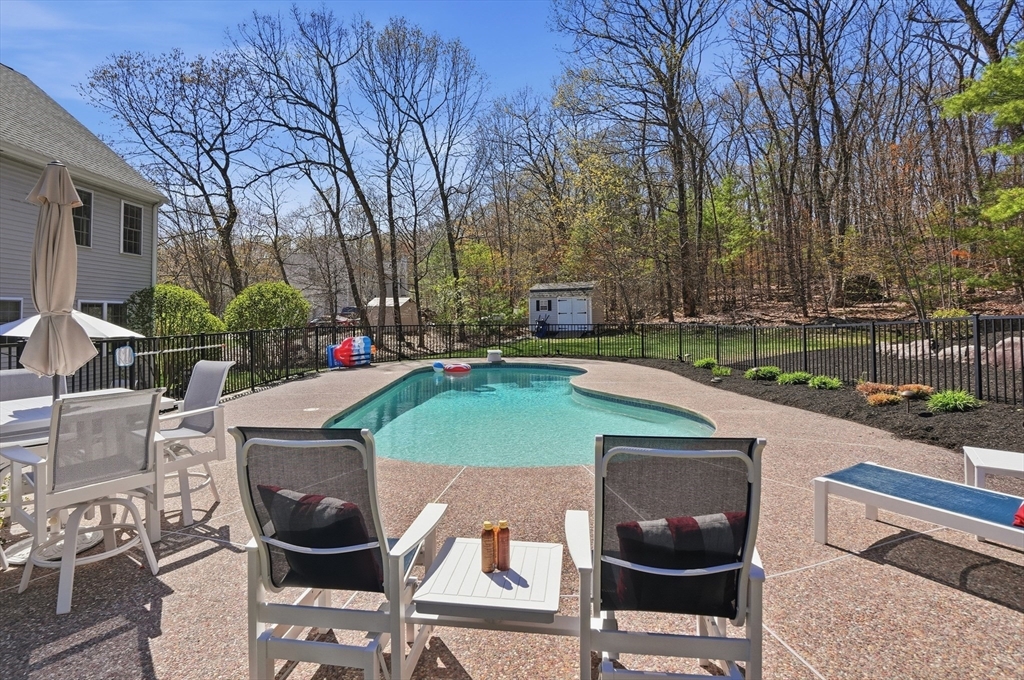12 Riffles Lane Hudson, MA 01749 - Photo 31 of 39