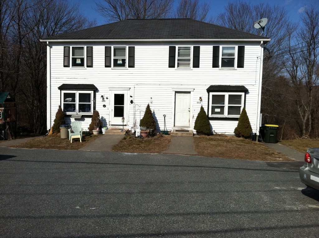 680-682 Wrentham Road Bellingham, MA 02019 - Photo 8 of 9 Gallery Image 8