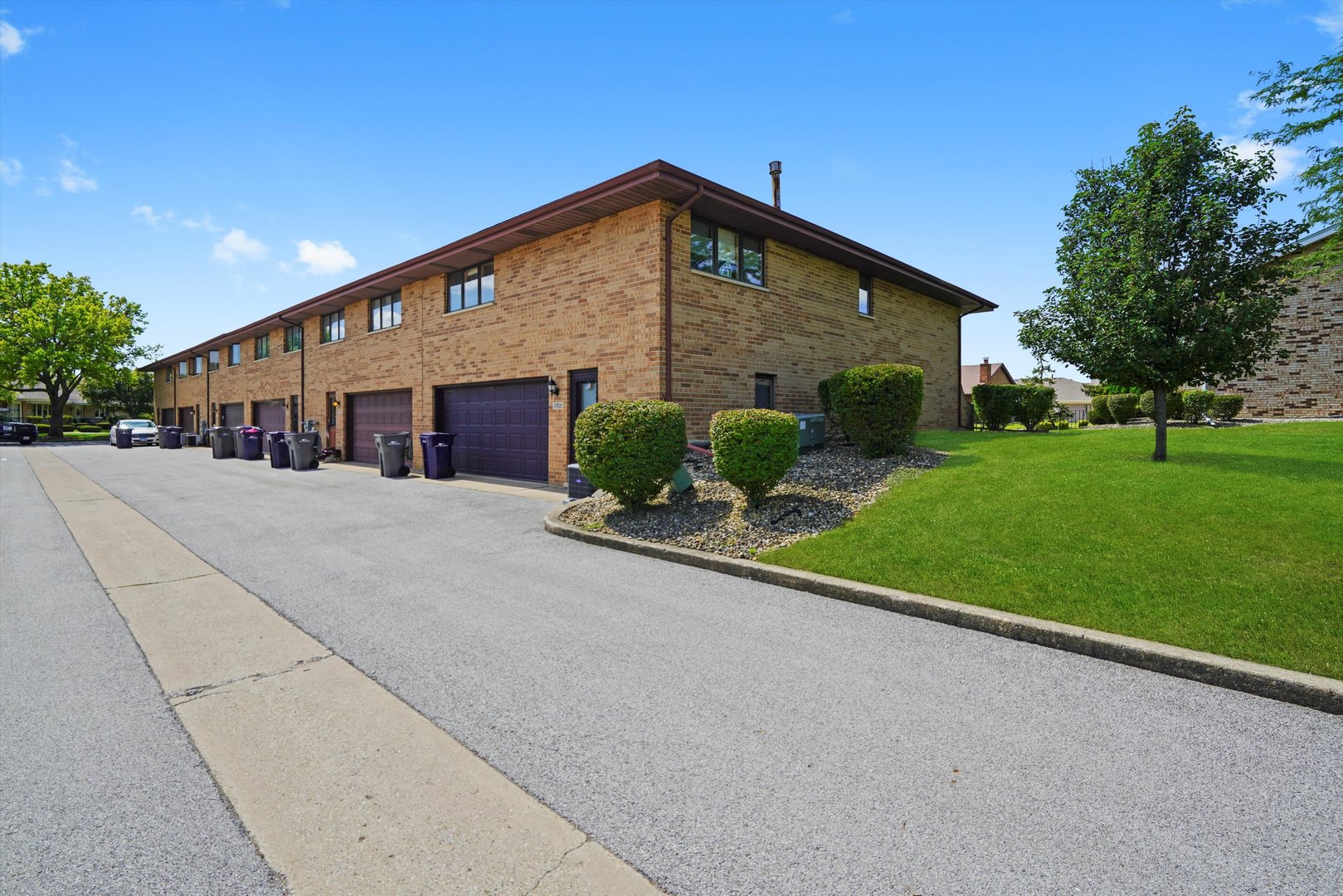 17921 Alaska Court, Unit 8 Orland Park, IL 60467 - Photo 32 of 36 a view of a house with a yard