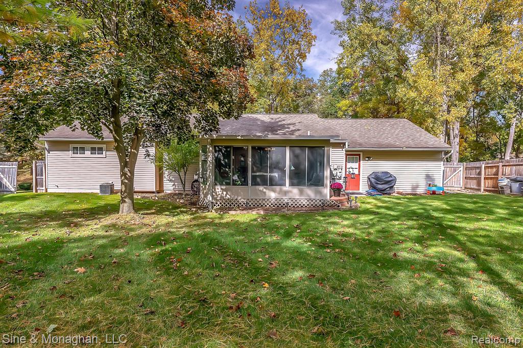 3492 Yarney Road Waterford, MI 48329 - Photo 34 of 35