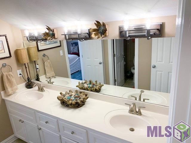 17021 Peace Point Drive Springfield, LA 70462 - Photo 14 of 16