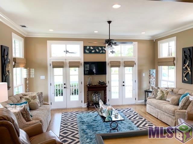 17021 Peace Point Drive Springfield, LA 70462 - Photo 7 of 16
