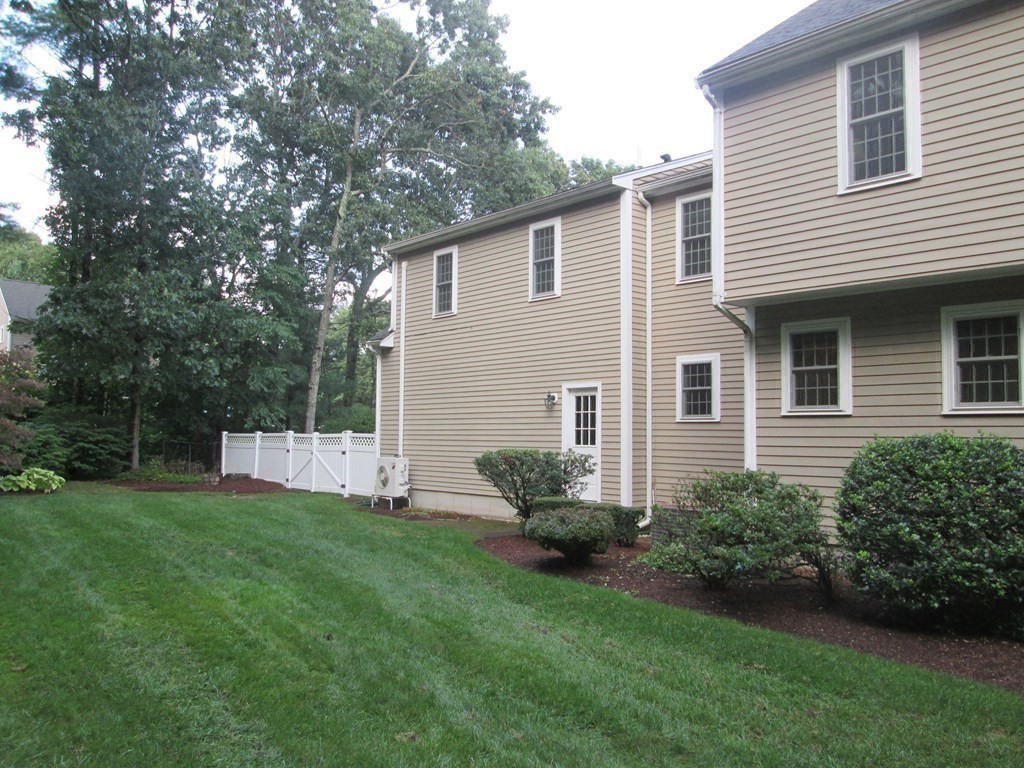 45 Fox Den Road Kingston, MA 02364 - Photo 3 of 42 Gallery Image 3