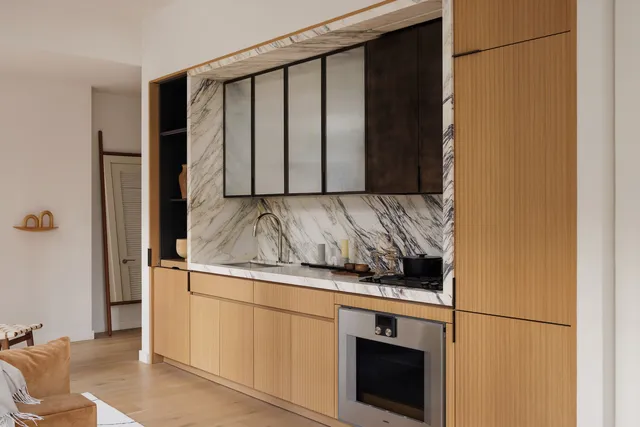 $2,750,000 | 135 East 47th Street, Unit 20C | Midtown East