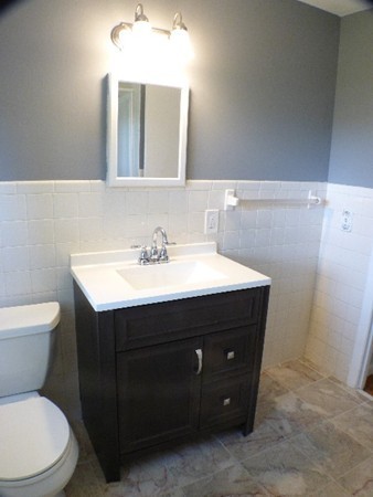 107 Mandalay Road Chicopee, MA 01020 - Photo 5 of 21 Gallery Image 5