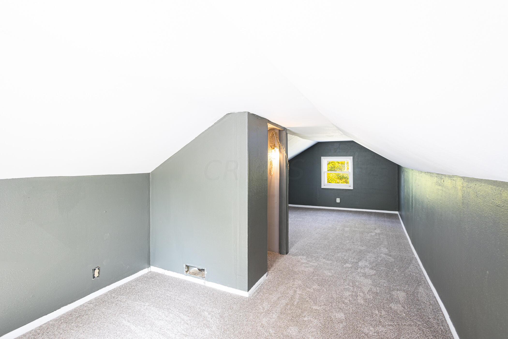 215 Marilla Road Columbus, OH 43207 - Photo 32 of 58 215 Marilla Road, Columbus, OH 43207 04
