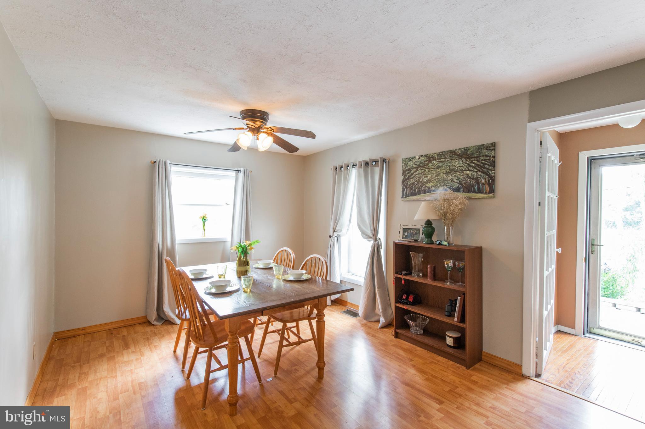 1041 Cherry Tree Road Aston, PA 19014 - Photo 12 of 39