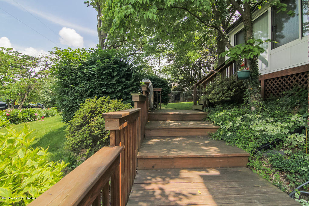 6413 Ridge Cliff Road Louisville, KY 40228 - Photo 50 of 50 0046