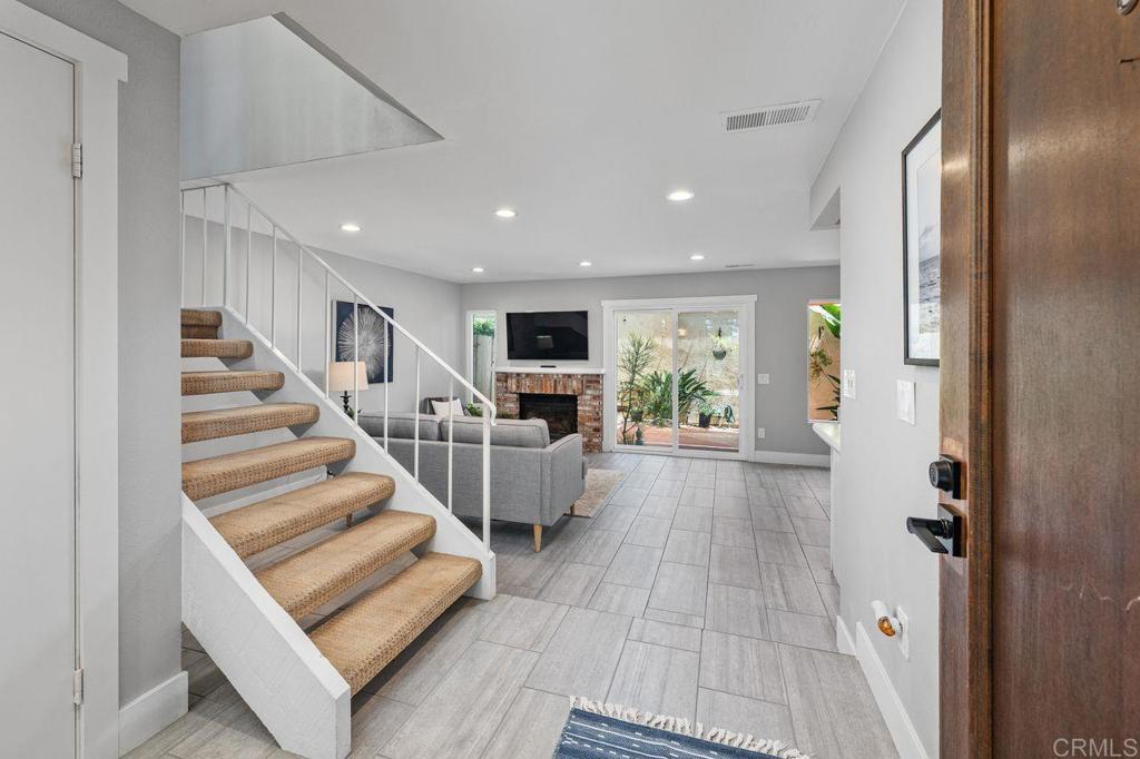 1774 Edgefield Lane Encinitas, CA 92024 - Photo 2 of 49