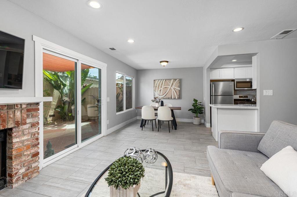 1774 Edgefield Lane Encinitas, CA 92024 - Photo 6 of 49