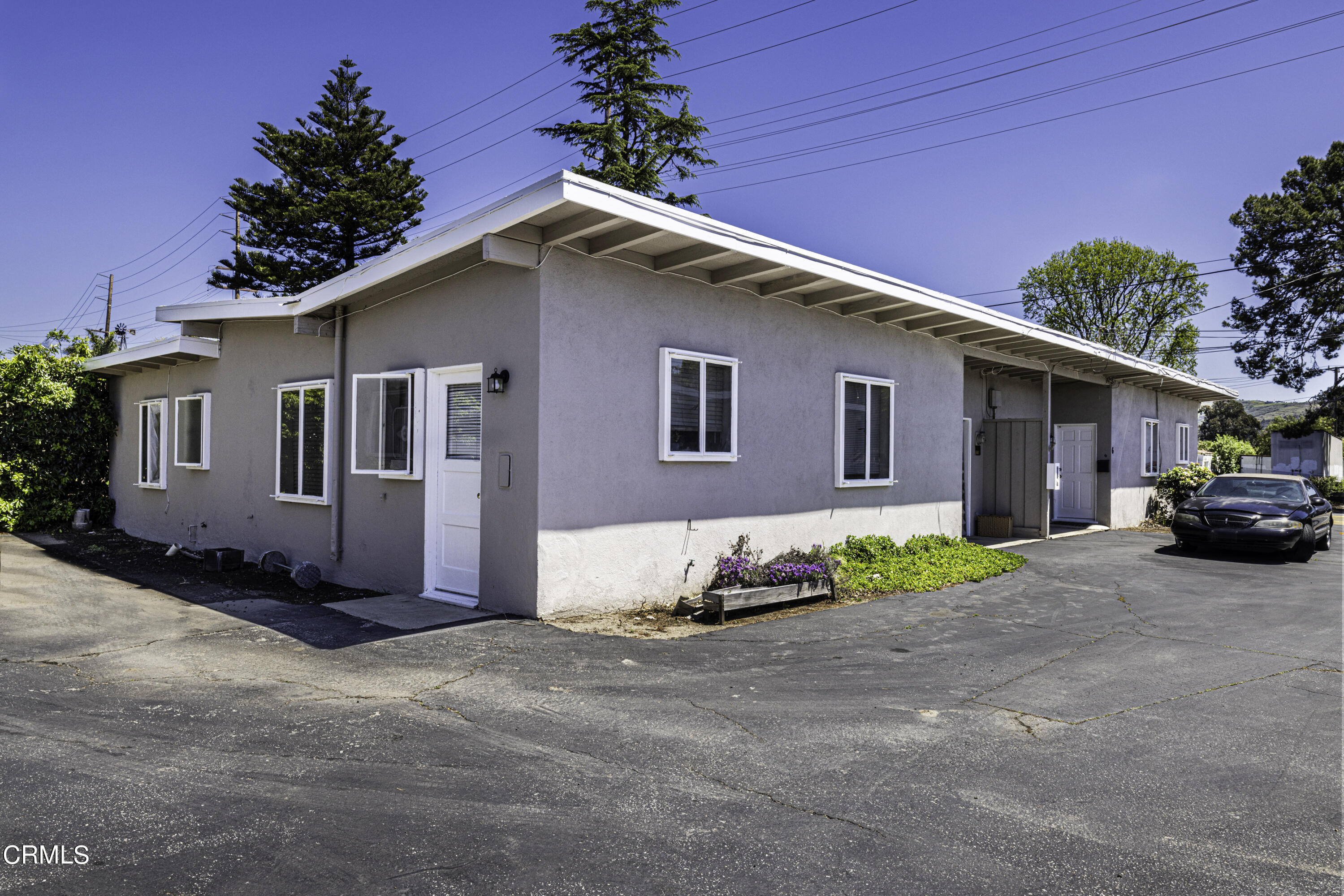 3419 Somis Road Somis, CA 93066 - Photo 4 of 17 a view of a house with a yard