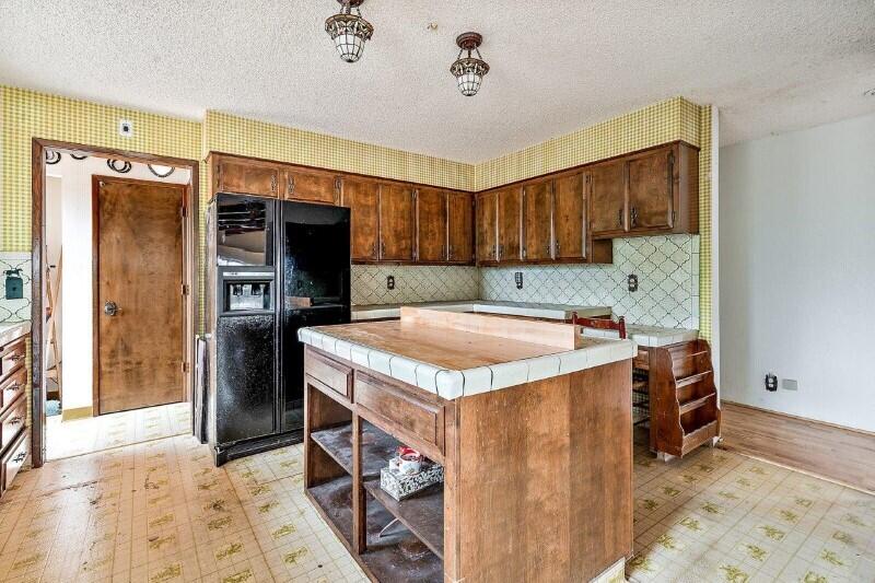 1645 Anderson Creek Road Talent, OR 97540 - Photo 19 of 53 1645 Anderson Creek (19)