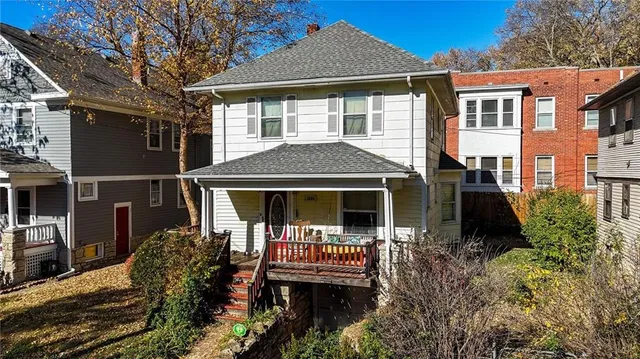$240,000 | 1024 West 41st Street, Kansas City, MO 64111