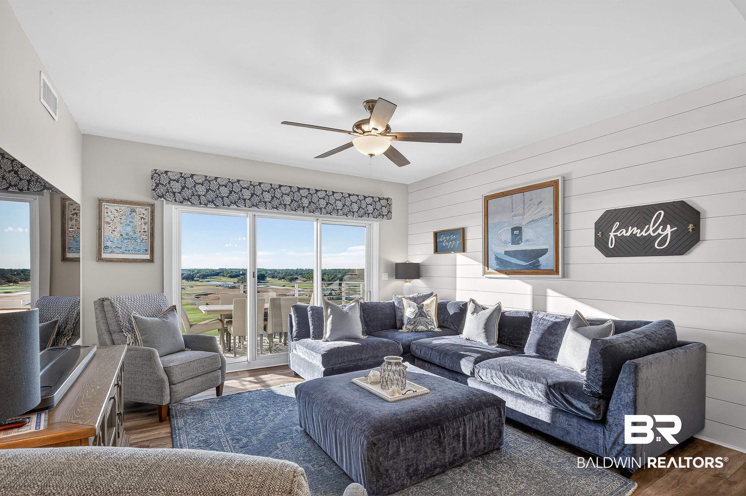 815 Plantation Road, Unit 604 Gulf Shores, AL 36542 - Photo 6 of 86 Living Room