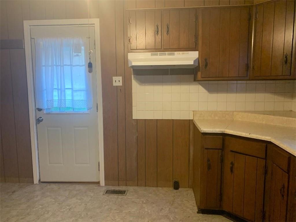 900 Jackson Branch Road Nashville, IN 47448 - Photo 8 of 28 Gallery Image 8
