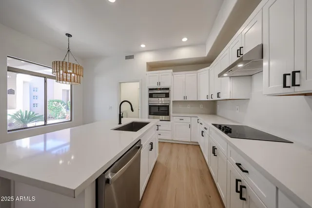 $3,995 | 15240 North Clubgate Drive, Unit 177, Scottsdale, AZ 85254