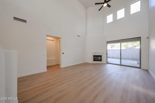 $3,995 | 15240 North Clubgate Drive, Unit 177, Scottsdale, AZ 85254