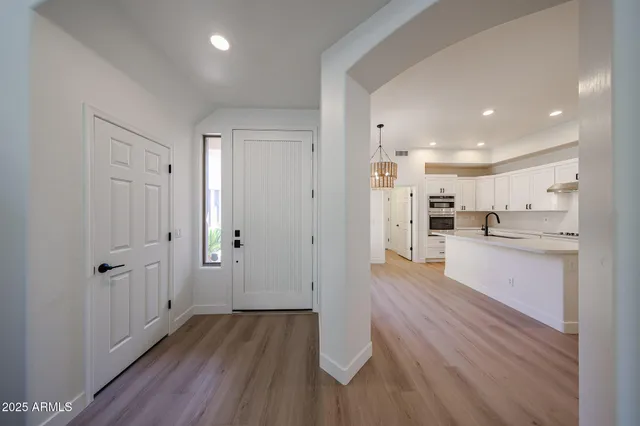 $3,995 | 15240 North Clubgate Drive, Unit 177, Scottsdale, AZ 85254