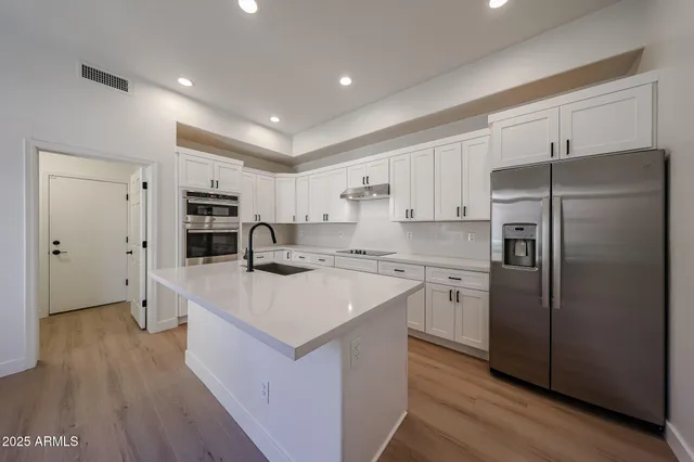 $3,995 | 15240 North Clubgate Drive, Unit 177, Scottsdale, AZ 85254