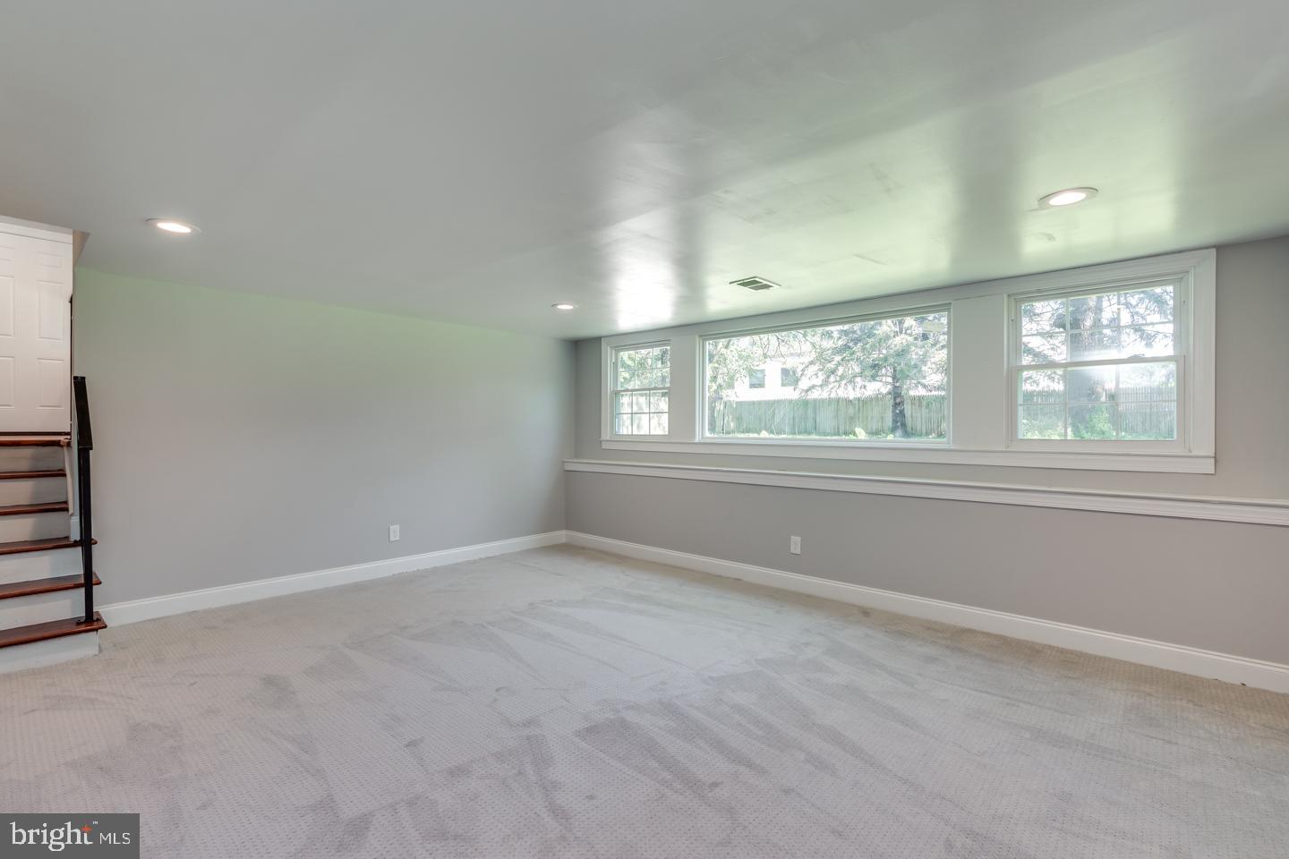 410 Wayland Road Cherry Hill, NJ 08034 - Photo 14 of 31