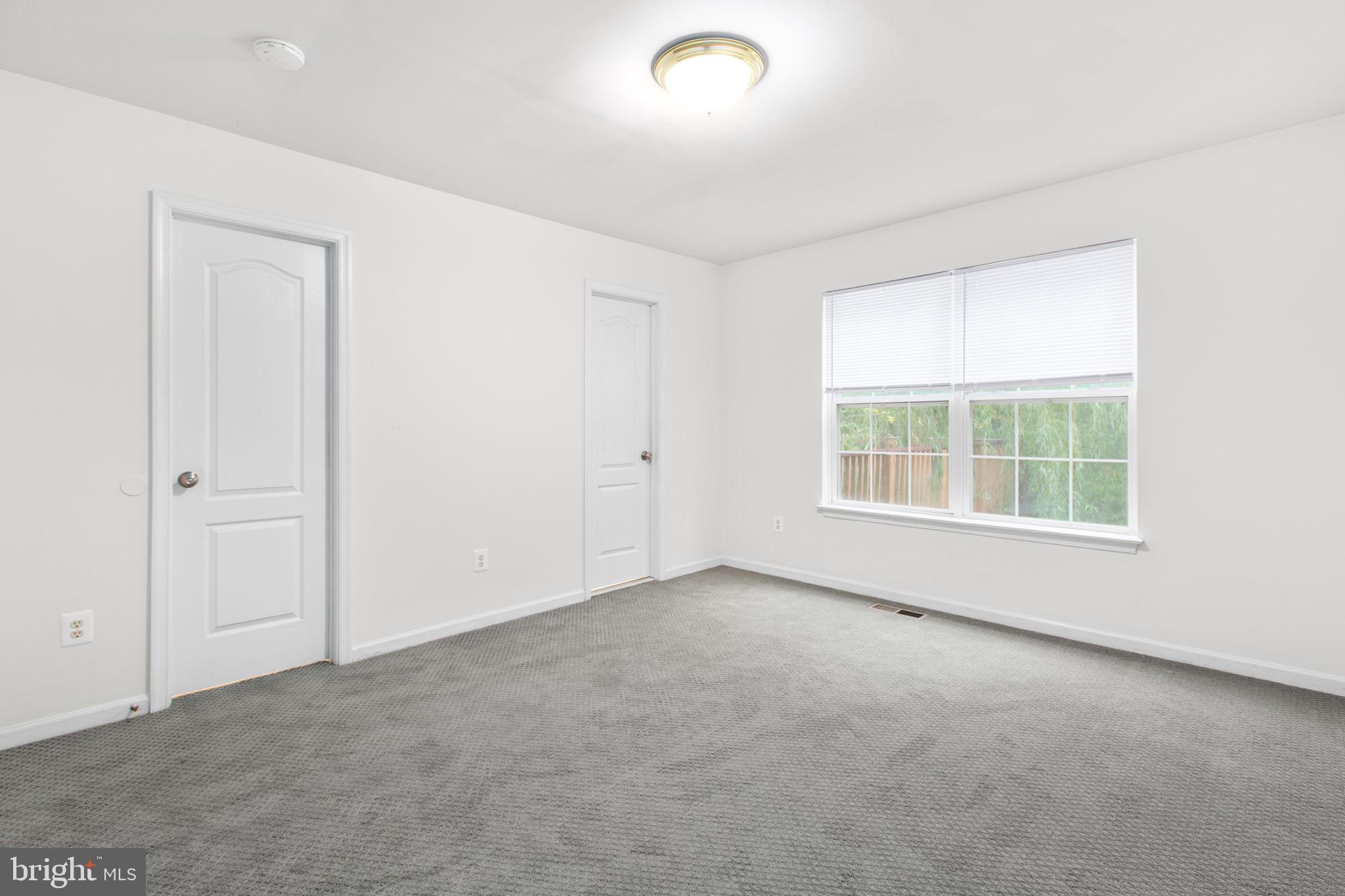 53 Bloomington Lane Stafford, VA 22554 - Photo 25 of 60 an empty room with a window