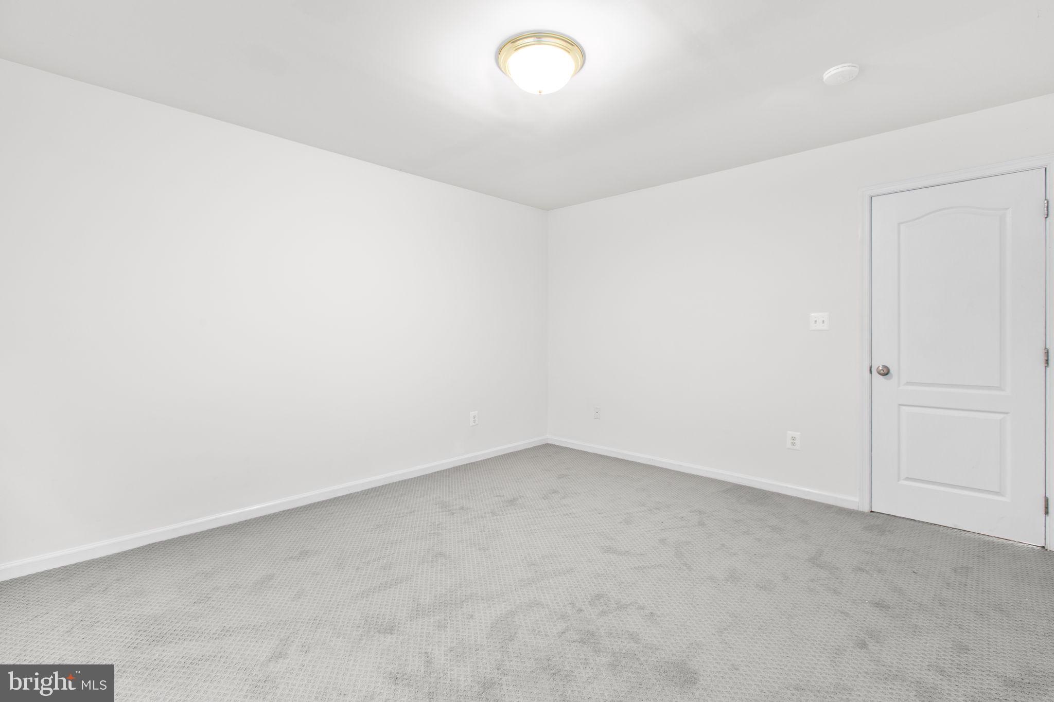 53 Bloomington Lane Stafford, VA 22554 - Photo 26 of 60 an empty room with a empty space and window