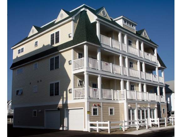15 K Street, Unit 2 Hampton, NH 03842 - Photo 1 of 8 Gallery Image 1
